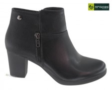 AMARPIES. COMFORTABLE WOMAN BOOT WITH ZIPPER.
