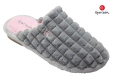 Garzon. Warm House Slipper with Special Parquet Sole